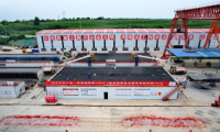 濰煙鐵路首個智慧梁場預制箱梁突破百孔