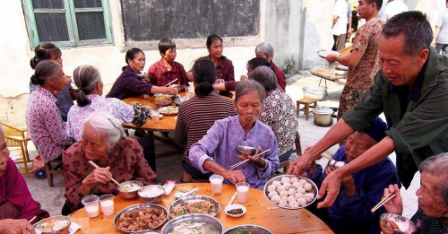 易擺酒&ldquo;鄉村流動式家宴服務&rdquo;界的先行開拓者