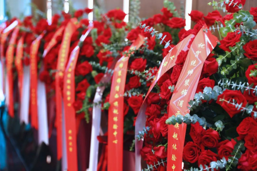 統帥裝飾集團浦西旗艦體驗中心華麗綻放