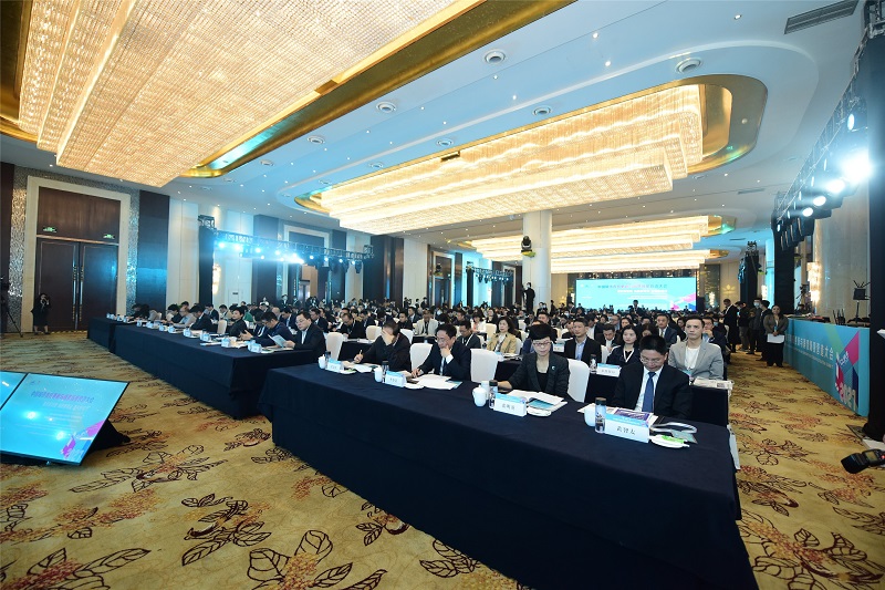 頂流大咖云集成都！明源地產研究院黃樂：數字經濟時代，科技賦能城市更新