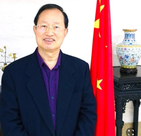 魏殿松：用書法藝術贊美偉大的黨