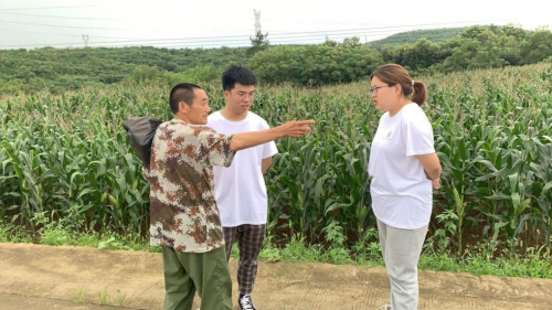 跟黨走 共奮進(jìn)｜藝術(shù)學(xué)院學(xué)生黨支部紅色實(shí)踐團(tuán)：紅色筑夢(mèng)鄉(xiāng)村振興