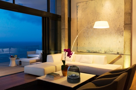 質(zhì)感設(shè)計(jì)，音質(zhì)不凡 哈曼卡頓AURA STUDIO3音樂(lè)琉璃三代桌面立體聲音箱