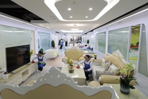 輕喜到家：自營+專業(yè)是家政服務(wù)的核心競爭力