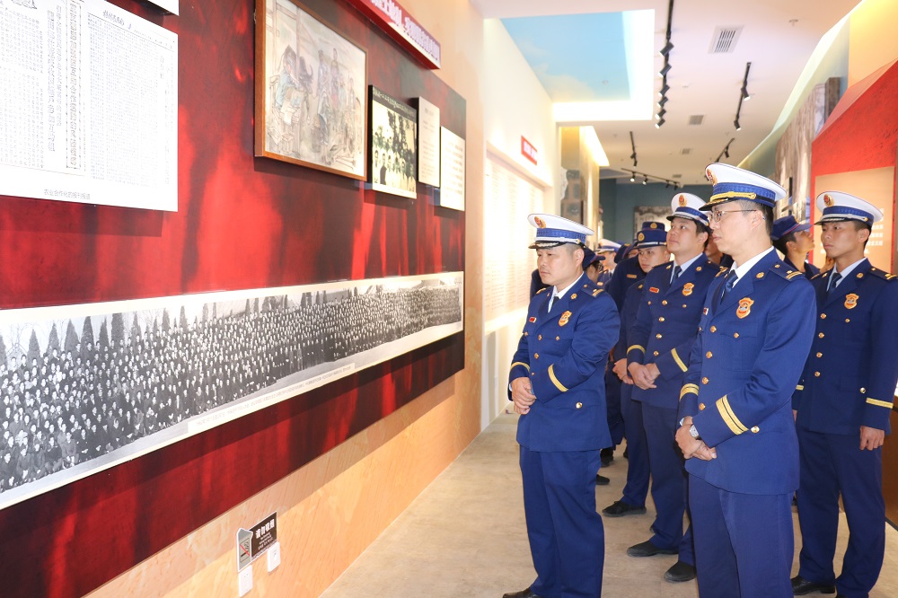 鹿寨縣消防救援大隊(duì)&ldquo;三大課堂&rdquo;助推主題教育  持續(xù)升溫