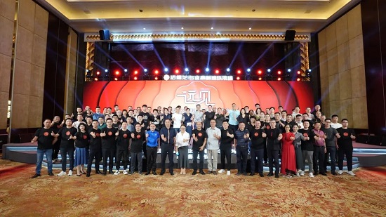 遠見2022 | 法獅龍&ldquo;專業高端建筑頂墻&rdquo;戰略發布會圓滿舉行！