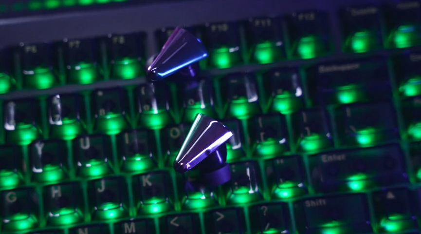 怒喵新耳機&ldquo;窩里橫&rdquo;，CYBERBLADE 專注室內使用