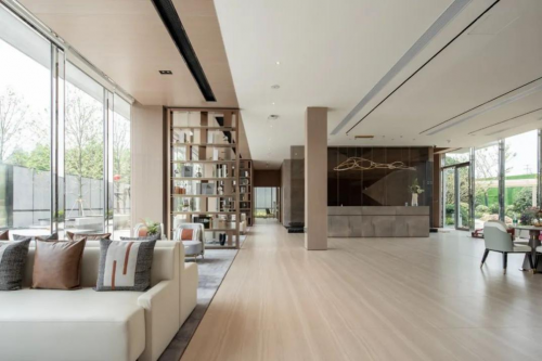 領(lǐng)跑ENF級品質(zhì) 「超輕」「高強(qiáng)」晶巖板，成為板材新焦點(diǎn)！