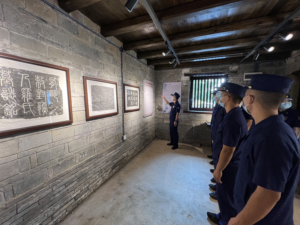 柳州市城中區消防救援大隊到柳賢清風園參觀見學