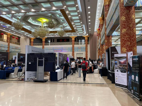 祈翱&reg;橋連無界&reg;bridgee亮相2022新視聽巡展濟南站