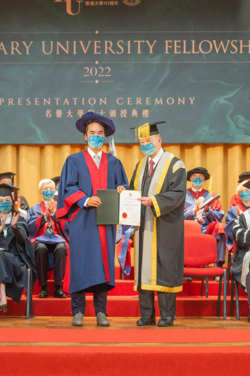 香港大學授予鄭志剛名譽院士稱號，彰顯社會工作者不凡的價值