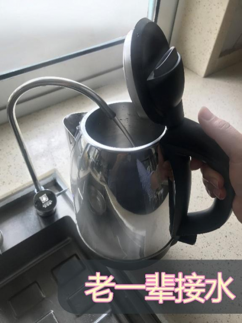 A.O.史密斯櫥下冷熱即飲凈水機(jī)：讓你理直氣壯做&ldquo;懶人&rdquo;