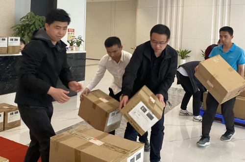 卡兒酷&安海丨支援土耳其，疆土有界，大愛無邊