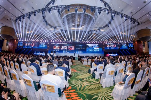 靚家居整裝設(shè)計團隊斬獲第六屆紅鼎獎創(chuàng)新大賽11項大獎