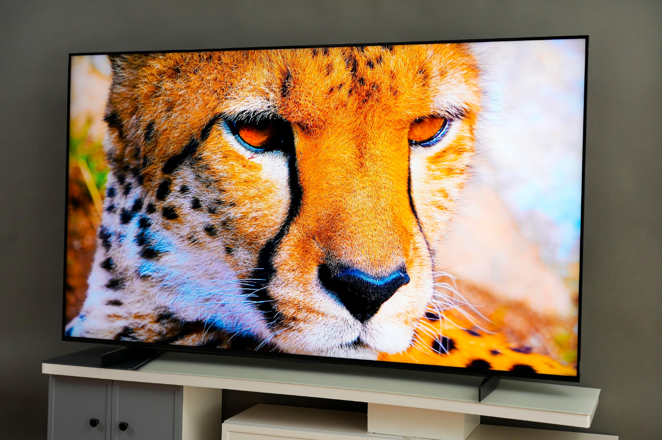 家里全面翻修，破舊家電全部換，電視選哪臺？