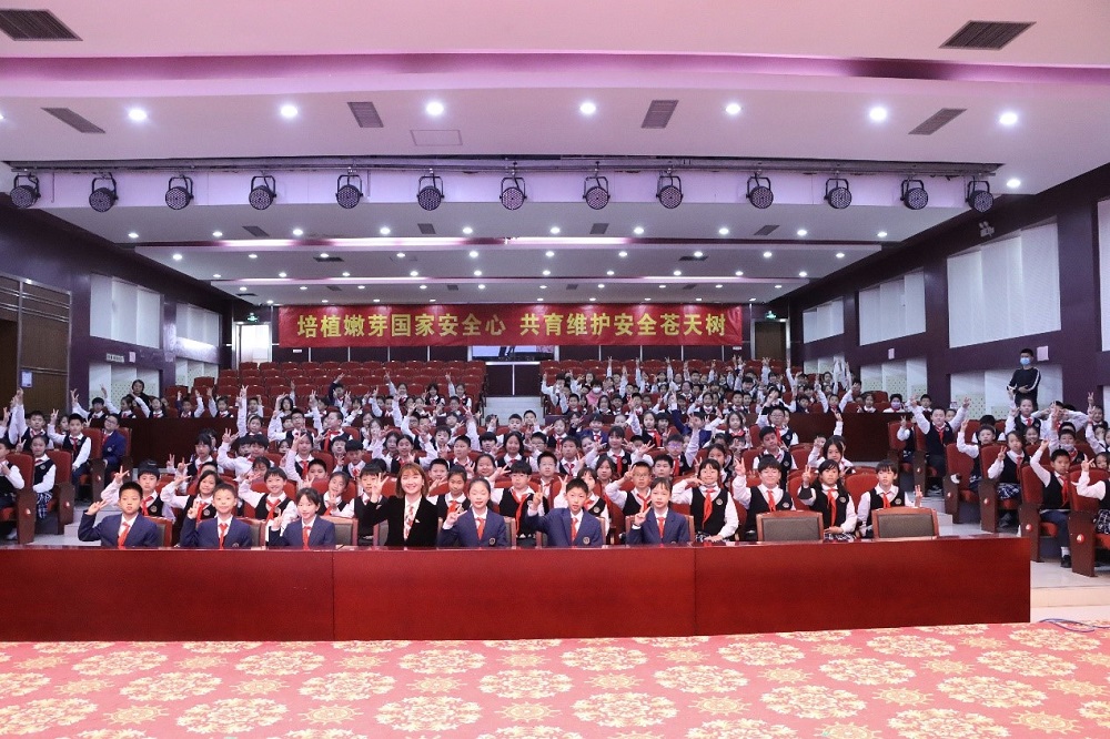 禮形于外，美由心生&mdash;&mdash;伊頓紀(jì)德&ldquo;美的第一課&rdquo;走進(jìn)天津校園