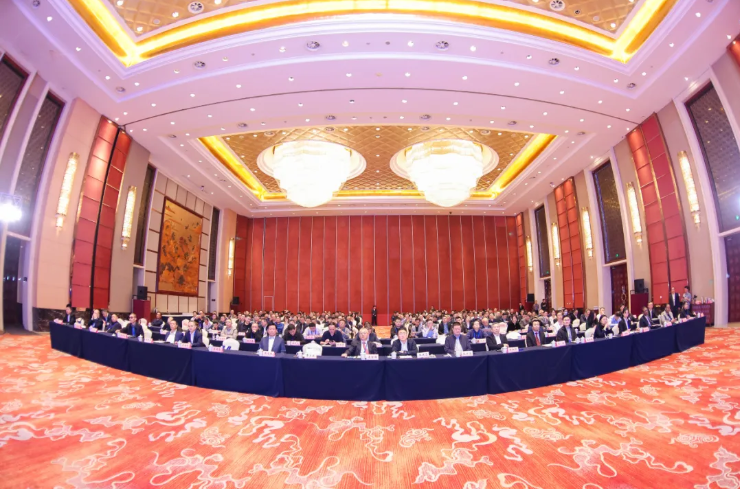 喜訊丨千年舟榮獲「優秀板材制造企業、十大生態板品牌」等多項大獎，彰顯品牌卓越實力