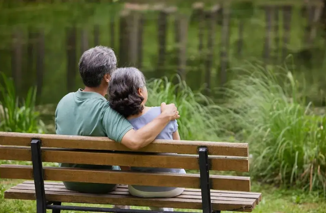 90后都開始規劃養老，平安盛世優享出手，稅優+分紅讓養老規劃穩扎穩打