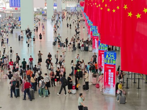 金牌亞洲雙引擎驅(qū)動(dòng)財(cái)富未來：網(wǎng)紅精品店模式&times;金絲絨爆品戰(zhàn)略