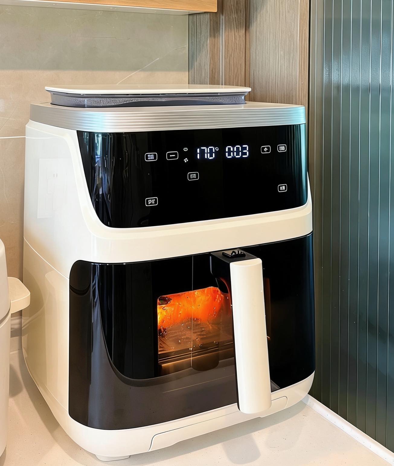 新手零踩坑：4款熱門空氣炸鍋實測，全價位適配，閉眼入不虧	